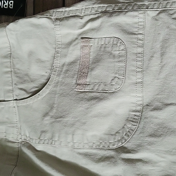 Briggs light tan lightweight shorts with 7.25" inseam NWT - Picture 8 of 12